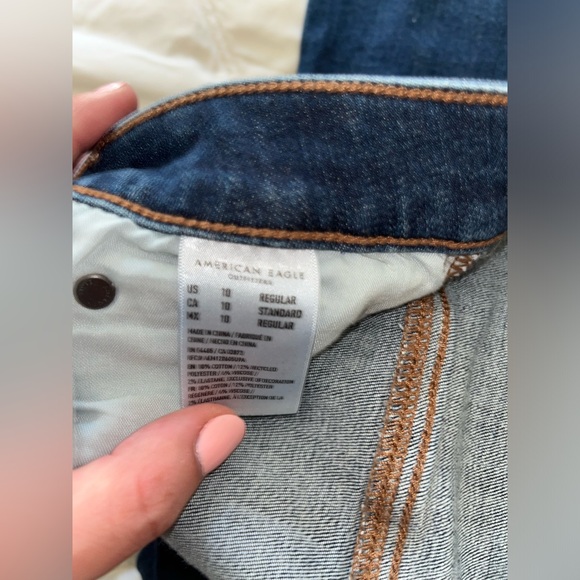 American Eagle High Rise Boot cut Jeans - Picture 3 of 3